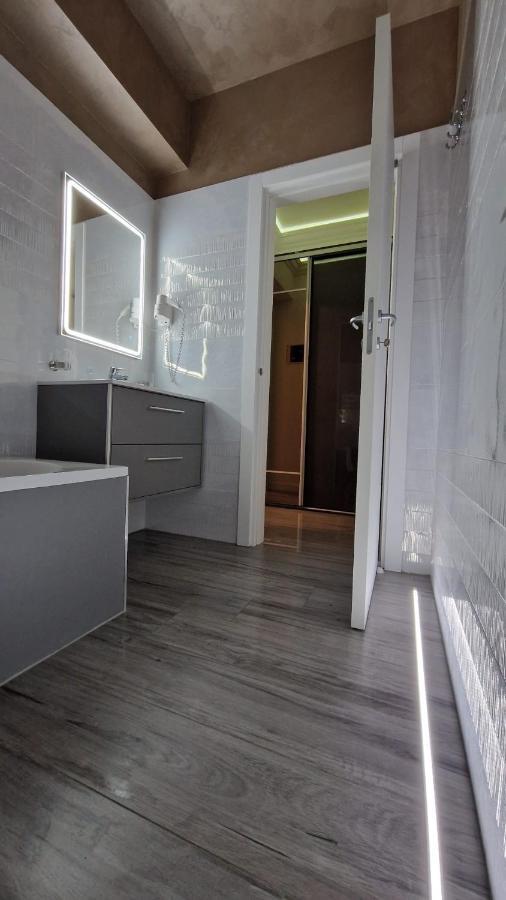 White Tower - Private Studio 106 Mamaia Exteriér fotografie