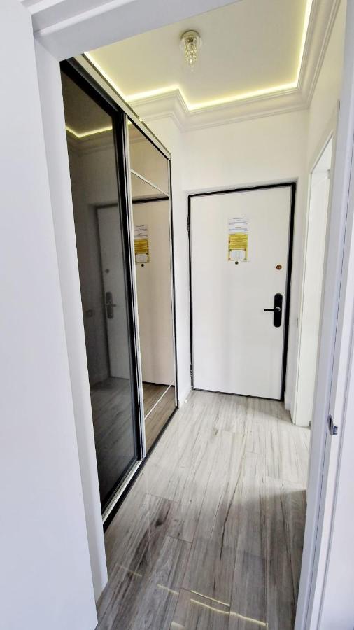 White Tower - Private Studio 106 Mamaia Exteriér fotografie