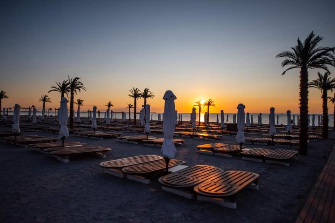 White Tower - Private Studio 106 Mamaia Exteriér fotografie